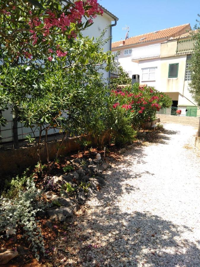 Apartmani Frketić Zaboric Dış mekan fotoğraf